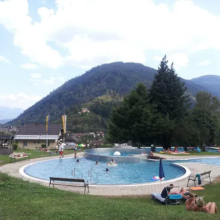 Πανσιόν Bergblick Sachsenburg